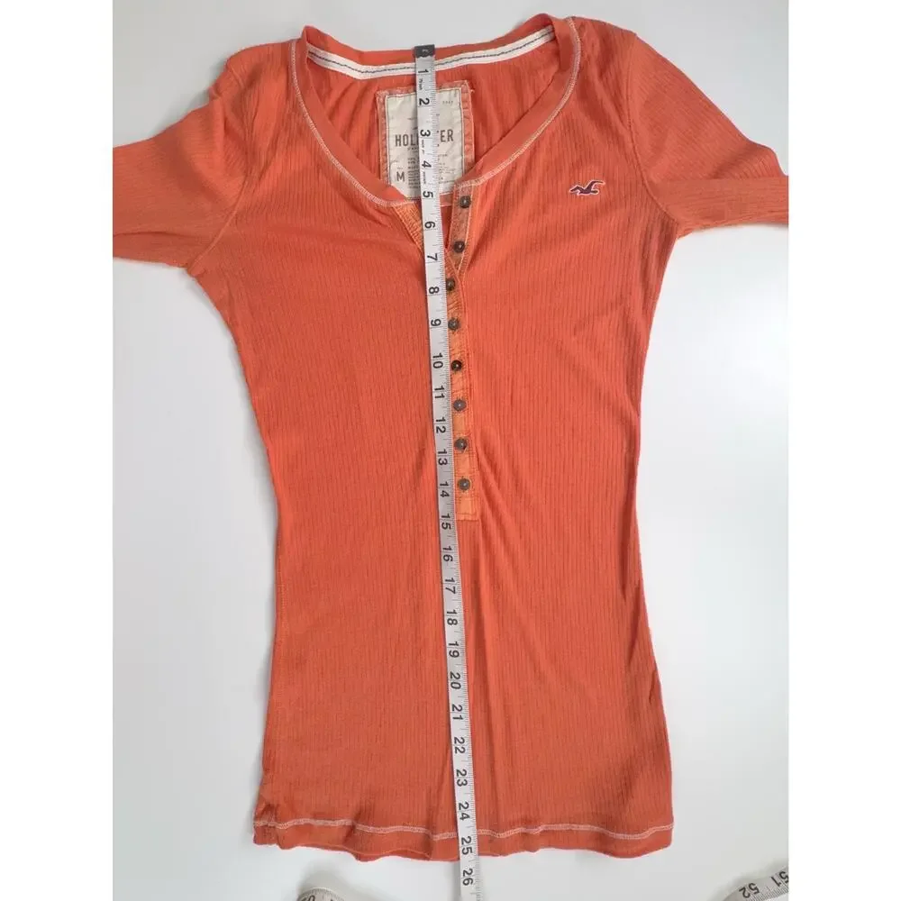 Vintage Y2K 2000s Hollister Long Sleeve Thin Henley Top in Orange Size Medium